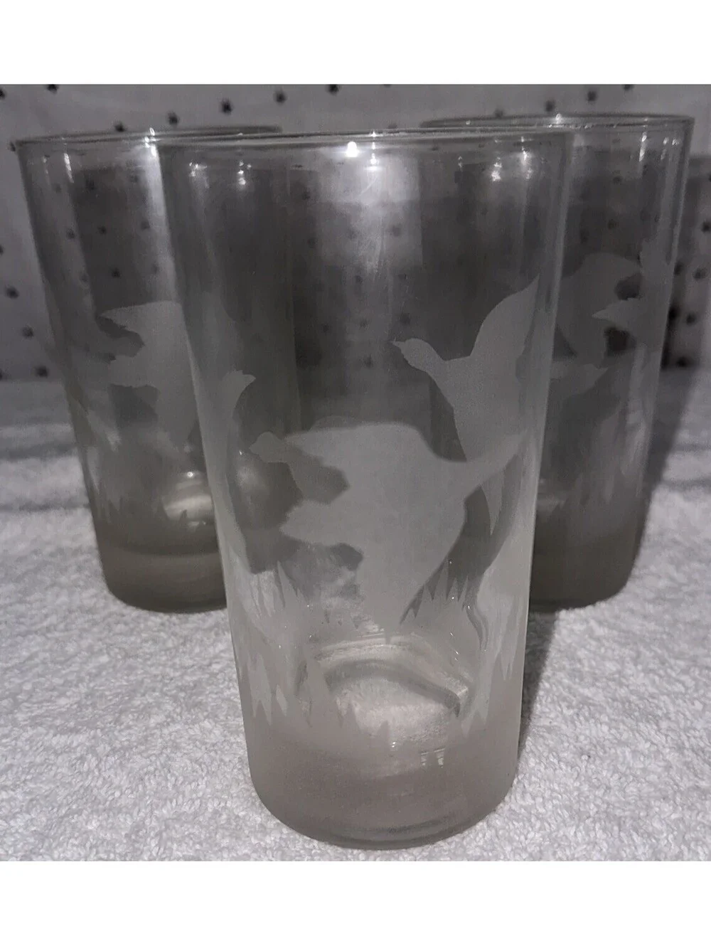 Vintage Etched Frosted Glass Flying Game Bird Drinking Glasses Set Of 3